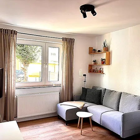 Apartment Neudorf - Nähe Hbf&15 Min Zum Flughafen Düsseldorf *